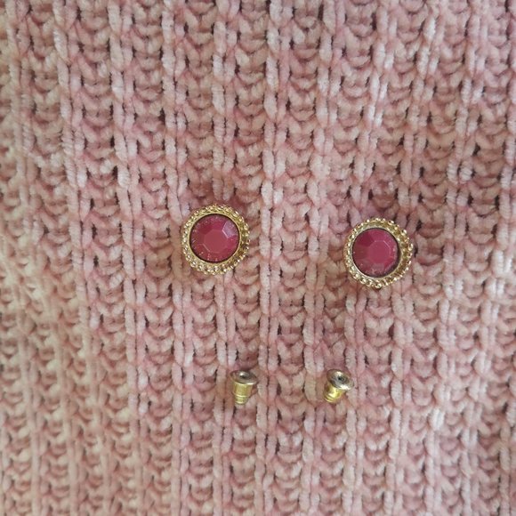 Jewelry - Red and Gold Earrings